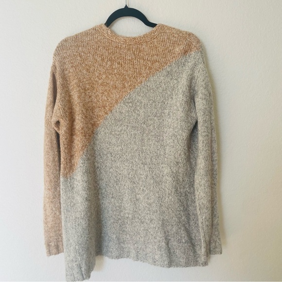 Cabi womans Colorblock Open Front Cardigan size XS snap button neutral soft - Picture 9 of 11